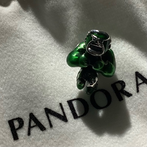 Jewelry - Charm…Smash(2@$146)!!